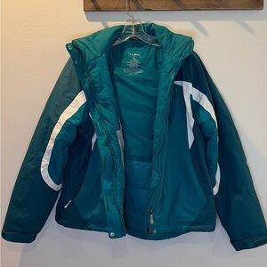 LL Bean Jacket size M Teal and White